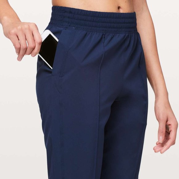 Lululemon Wanderer Jogger Full Length - Picture 2 of 16